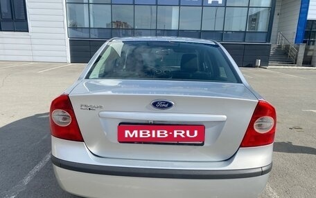 Ford Focus II рестайлинг, 2005 год, 550 000 рублей, 3 фотография