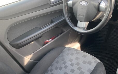 Ford Focus II рестайлинг, 2005 год, 550 000 рублей, 5 фотография