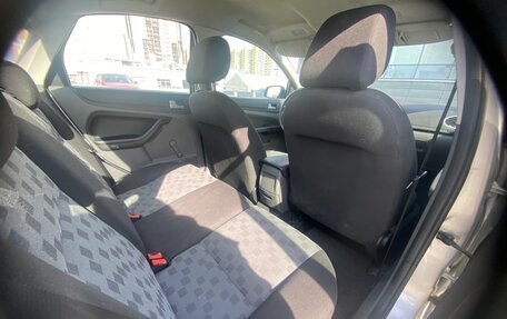 Ford Focus II рестайлинг, 2005 год, 550 000 рублей, 13 фотография