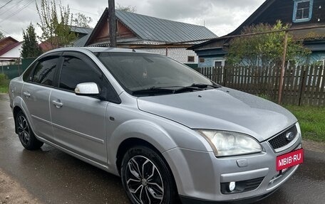 Ford Focus II рестайлинг, 2006 год, 379 000 рублей, 2 фотография