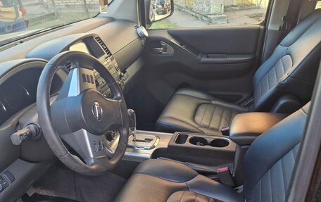 Nissan Pathfinder, 2010 год, 1 300 000 рублей, 5 фотография