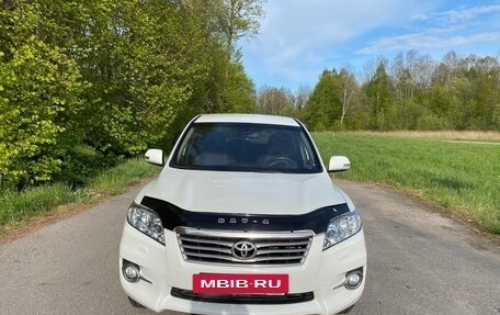 Toyota RAV4, 2010 год, 1 550 000 рублей, 2 фотография
