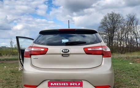 KIA Rio III рестайлинг, 2014 год, 550 000 рублей, 3 фотография