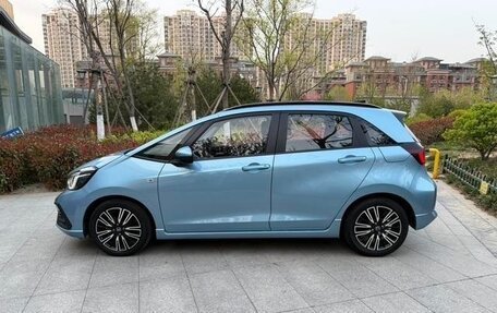 Honda Fit, 2022 год, 1 300 000 рублей, 8 фотография