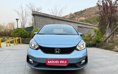 Honda Fit, 2022 год, 1 300 000 рублей, 2 фотография