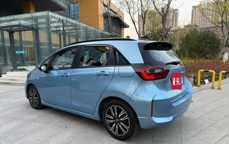 Honda Fit, 2022 год, 1 300 000 рублей, 6 фотография
