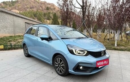 Honda Fit, 2022 год, 1 300 000 рублей, 3 фотография