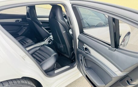 Porsche Panamera II рестайлинг, 2012 год, 2 900 000 рублей, 15 фотография