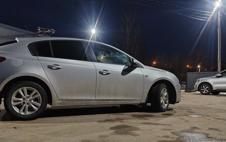 Chevrolet Cruze II, 2013 год, 740 000 рублей, 3 фотография