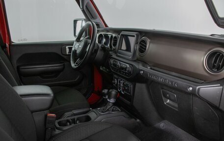 Jeep Wrangler, 2020 год, 4 040 000 рублей, 10 фотография