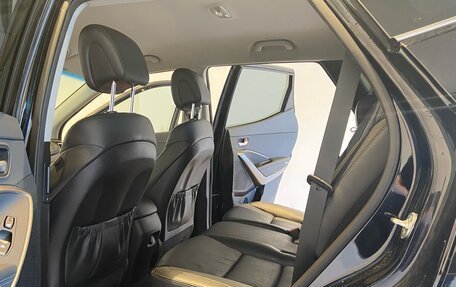 Hyundai Santa Fe III рестайлинг, 2016 год, 2 200 000 рублей, 13 фотография