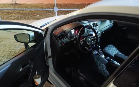 Volkswagen Polo VI (EU Market), 2018 год, 1 100 000 рублей, 3 фотография