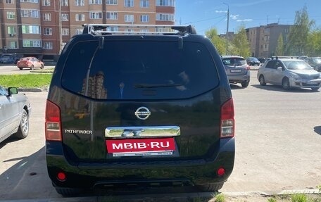 Nissan Pathfinder, 2011 год, 1 750 000 рублей, 5 фотография