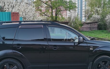 Mitsubishi Outlander III рестайлинг 3, 2008 год, 1 200 000 рублей, 2 фотография