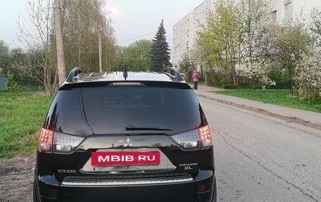 Mitsubishi Outlander III рестайлинг 3, 2008 год, 1 200 000 рублей, 3 фотография