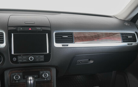 Volkswagen Touareg III, 2014 год, 3 099 000 рублей, 14 фотография