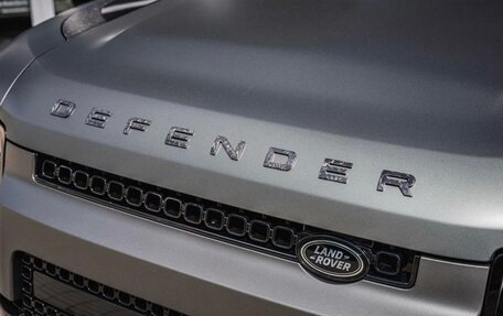 Land Rover Defender II, 2025 год, 35 000 000 рублей, 2 фотография