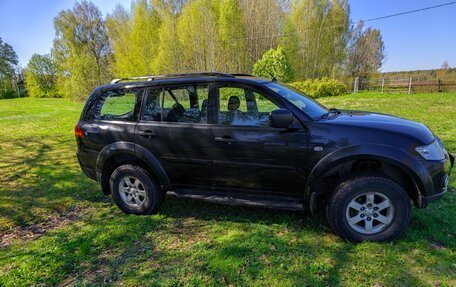 Mitsubishi Pajero Sport II рестайлинг, 2012 год, 1 600 000 рублей, 4 фотография