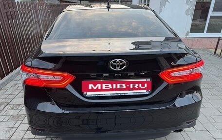 Toyota Camry, 2020 год, 3 450 000 рублей, 6 фотография