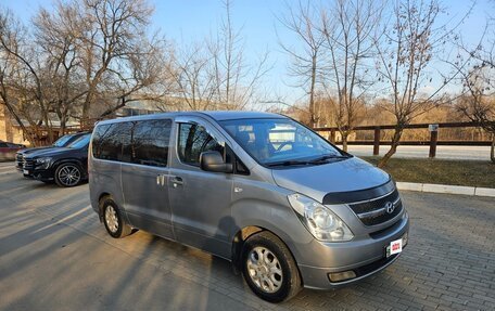 Hyundai Grand Starex Grand Starex I рестайлинг 2, 2011 год, 1 200 000 рублей, 4 фотография