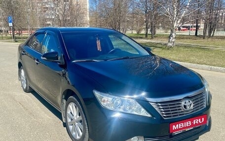 Toyota Camry, 2012 год, 1 900 000 рублей, 2 фотография
