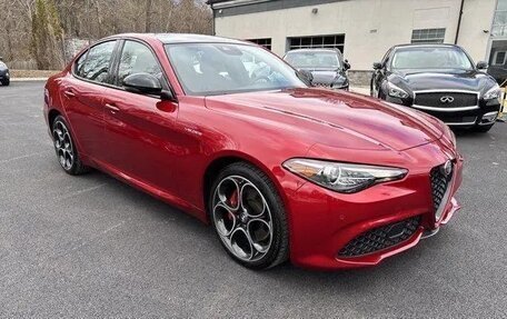 Alfa Romeo Giulia II, 2022 год, 4 399 070 рублей, 7 фотография