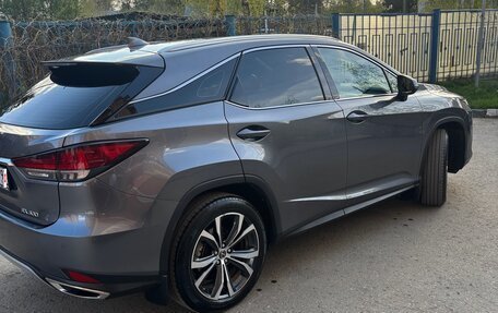 Lexus RX IV рестайлинг, 2021 год, 6 500 000 рублей, 3 фотография