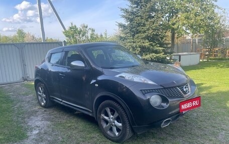 Nissan Juke II, 2011 год, 975 000 рублей, 2 фотография