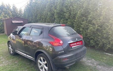 Nissan Juke II, 2011 год, 975 000 рублей, 5 фотография