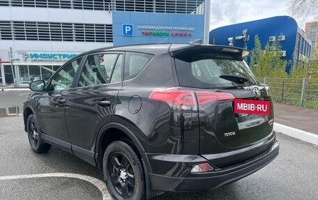 Toyota RAV4, 2016 год, 2 220 000 рублей, 2 фотография