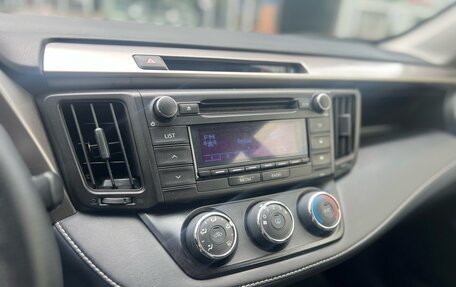 Toyota RAV4, 2016 год, 2 220 000 рублей, 8 фотография