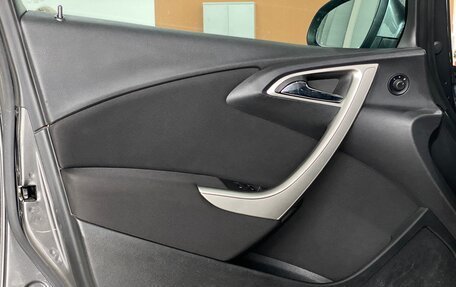 Opel Astra J, 2011 год, 899 000 рублей, 13 фотография