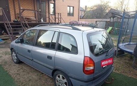 Opel Zafira A рестайлинг, 2001 год, 370 000 рублей, 3 фотография