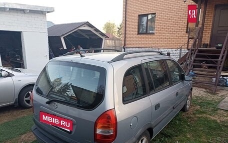 Opel Zafira A рестайлинг, 2001 год, 370 000 рублей, 4 фотография