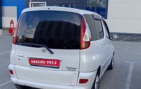 Toyota FunCargo, 2003 год, 600 000 рублей, 6 фотография