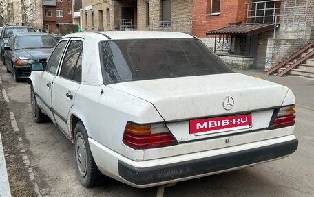 Mercedes-Benz W124, 1988 год, 210 000 рублей, 5 фотография