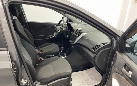 Hyundai Solaris II рестайлинг, 2013 год, 800 000 рублей, 11 фотография