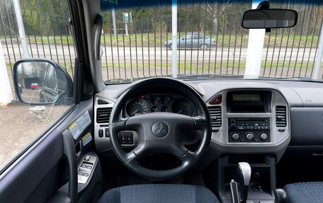 Mitsubishi Pajero IV, 2006 год, 1 635 000 рублей, 11 фотография