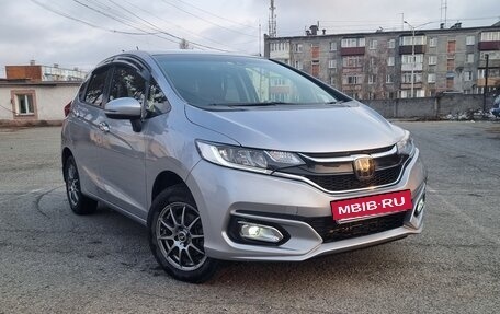Honda Fit III, 2019 год, 1 490 000 рублей, 2 фотография