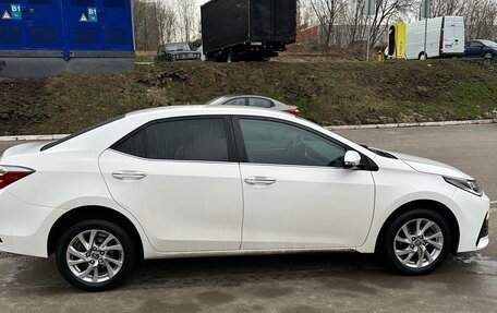 Toyota Corolla, 2016 год, 2 050 000 рублей, 3 фотография