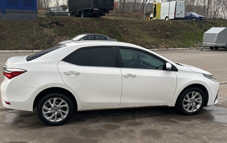 Toyota Corolla, 2016 год, 2 050 000 рублей, 2 фотография