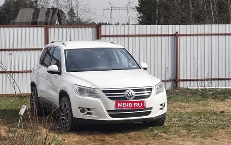 Volkswagen Tiguan I, 2011 год, 1 100 000 рублей, 5 фотография