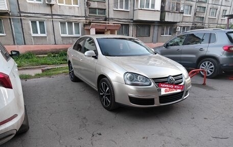 Volkswagen Jetta VI, 2008 год, 780 000 рублей, 3 фотография