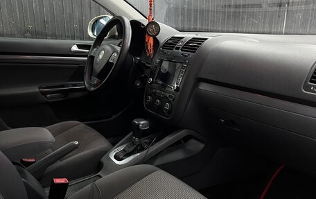 Volkswagen Jetta VI, 2008 год, 780 000 рублей, 5 фотография