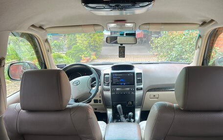 Toyota Land Cruiser Prado 120 рестайлинг, 2008 год, 3 000 000 рублей, 7 фотография