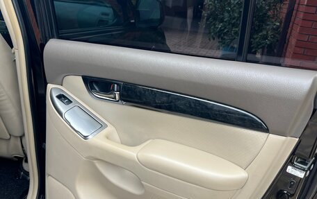 Toyota Land Cruiser Prado 120 рестайлинг, 2008 год, 3 000 000 рублей, 13 фотография