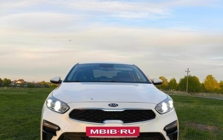 KIA Cerato IV, 2021 год, 1 899 000 рублей, 2 фотография