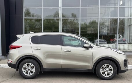 KIA Sportage IV рестайлинг, 2017 год, 1 850 000 рублей, 6 фотография