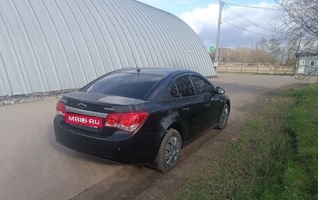 Chevrolet Cruze II, 2012 год, 790 000 рублей, 3 фотография