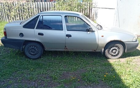Daewoo Nexia I рестайлинг, 2006 год, 95 000 рублей, 2 фотография